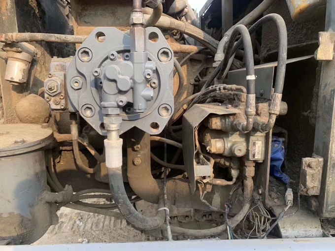 5.883L Displacement 0.7m3 Bucket SH200 Japan Excavator Second Hand 0